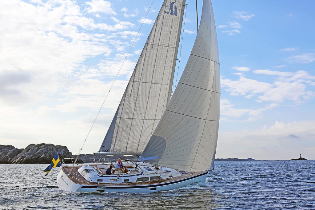 161005092629-HR44sailing1611-2-MRassy
