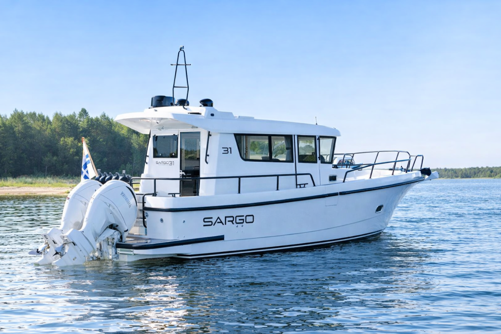 sargo-38-outboard-outside-view.jpg