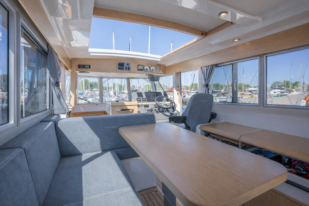 sargo-33-interior-overview.jpg