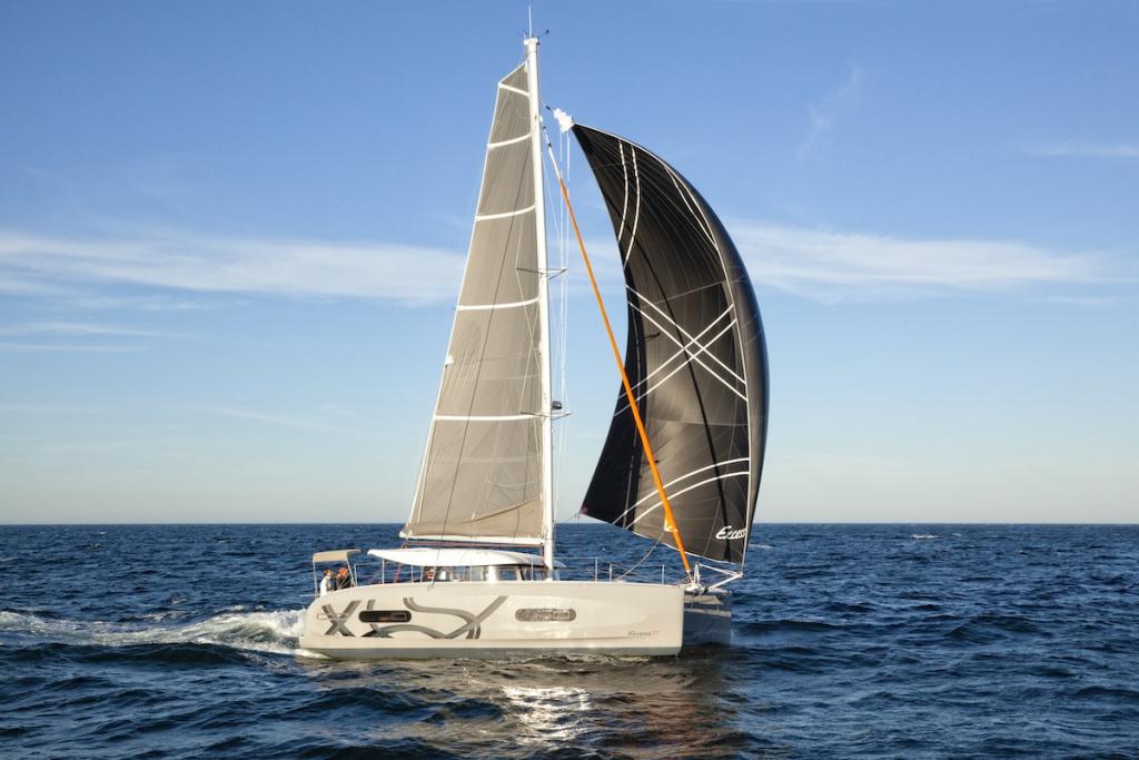 Excess11_IMAGE_EXTEROR_SAILING