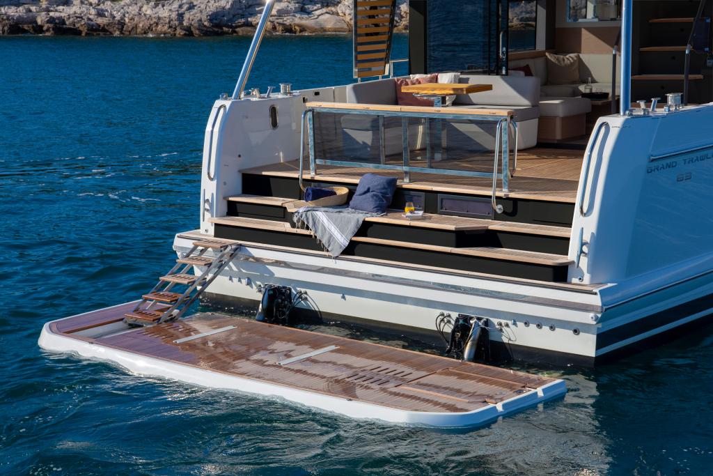 GRAND TRAWLER 63 - IMAGE - EXTERIOR
