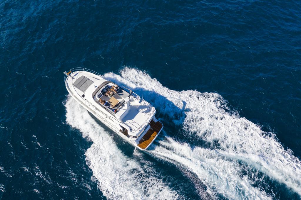 beneteau-swift-trawler-41-fly-aerial-drone-running.jpg