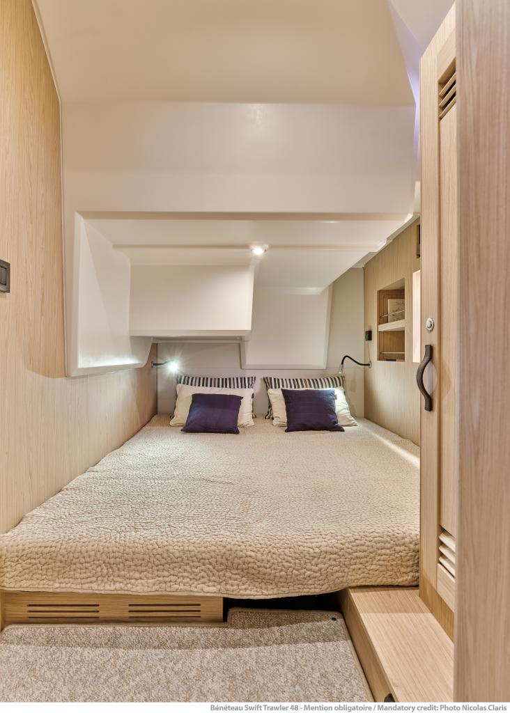 SWIFT_TRAWLER_48_IMAGE_INTERIOR (3).jpg