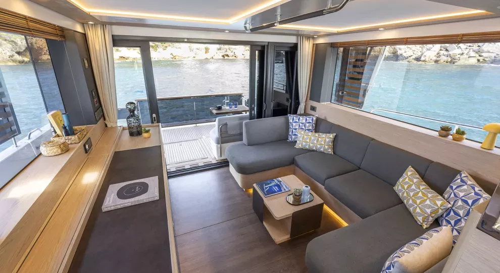 swift-trawler-54-salon-zithoek.jpg