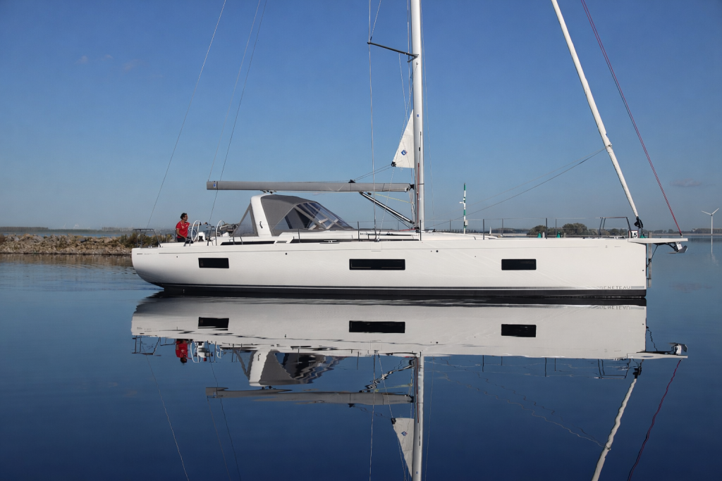 beneteau-oceanis-yacht-54-exterior-profile-grevelingenmeer-nova-yachting-07.jpg