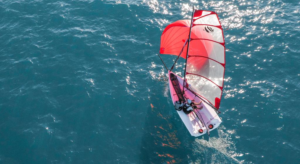 first-14se-exterior-sailing-aerial.jpg
