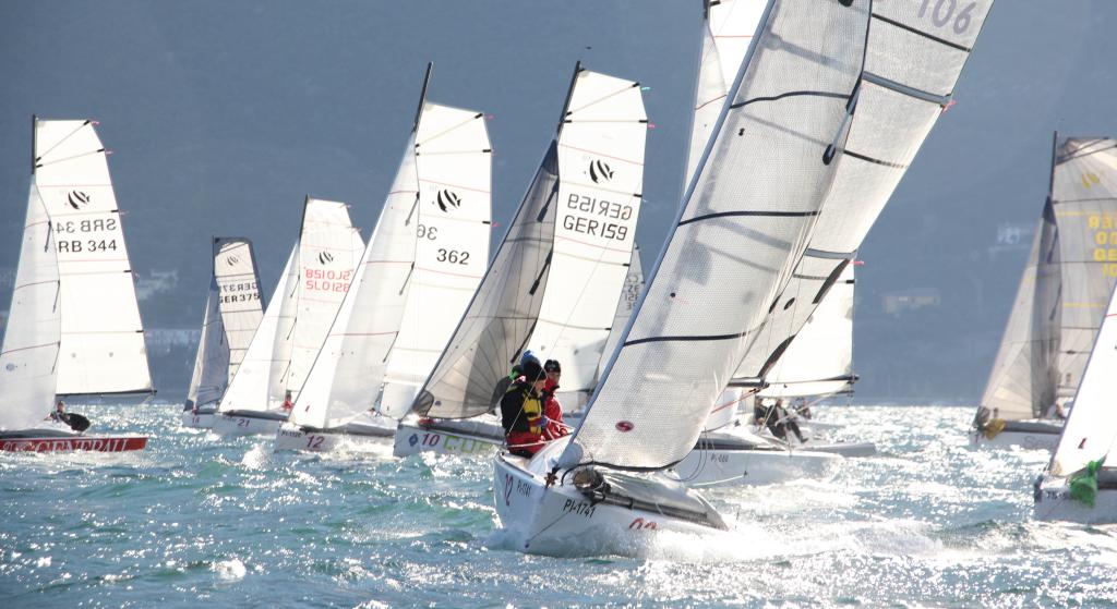 beneteau-first-18se-one-design-racing-fleet.jpg