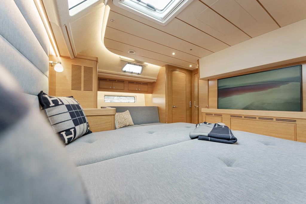 hallberg_rassy_69_owner_cabin_view_from_bed.jpg