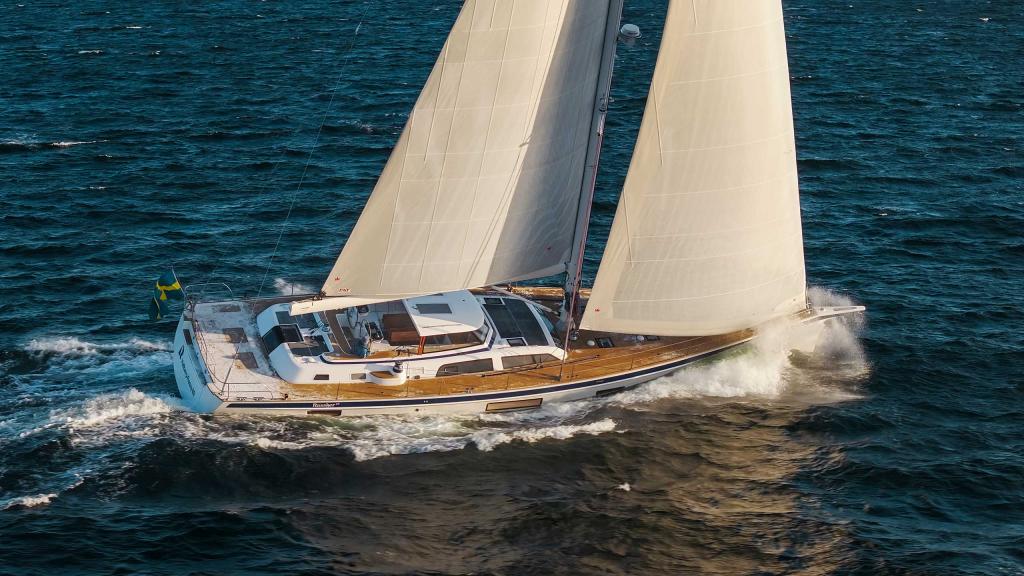 hallberg-rassy-69-sailing-broad-reach.jpg