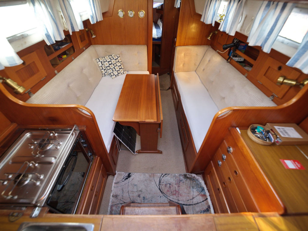 Hallberg-Rassy 29