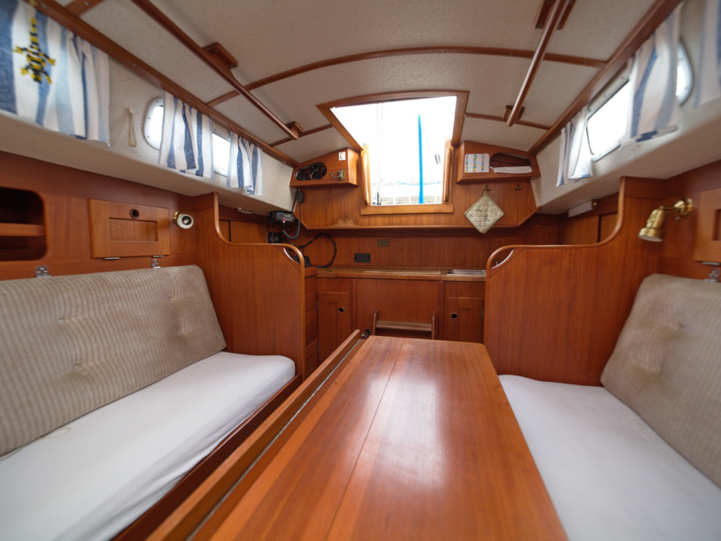 Hallberg-Rassy 29
