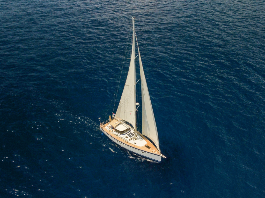Hallberg-Rassy 50