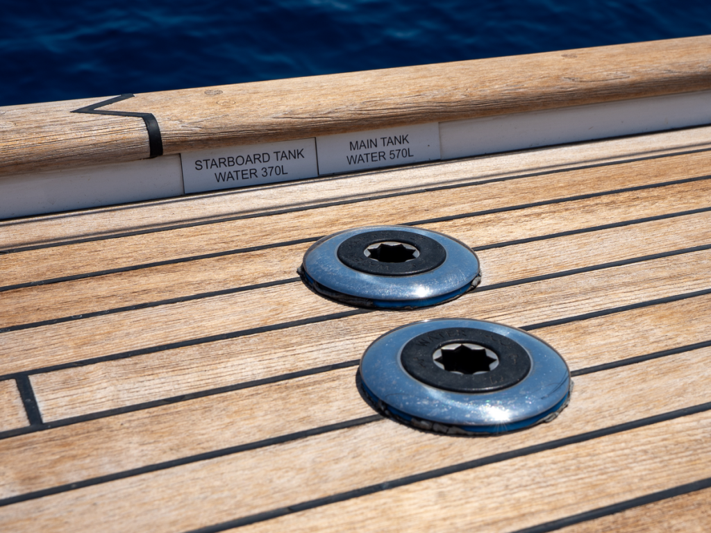 Hallberg-Rassy 50