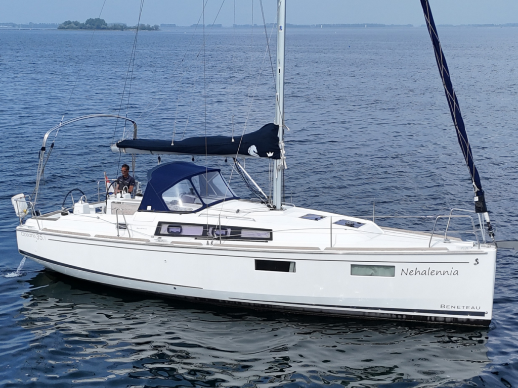 Beneteau Oceanis 35.1