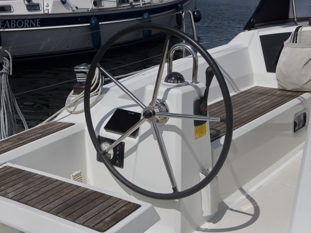 Beneteau Oceanis 35.1