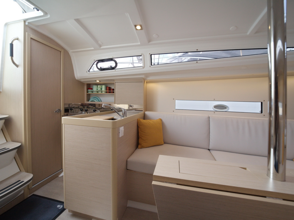 Beneteau Oceanis 30.1
