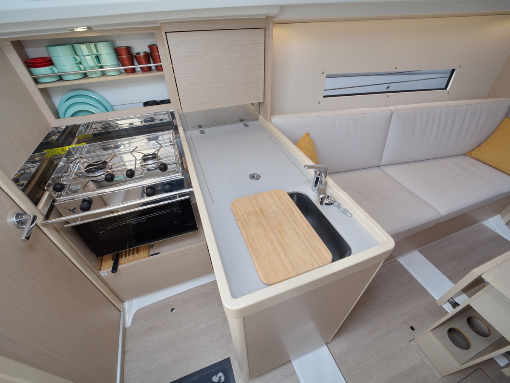 Beneteau Oceanis 30.1