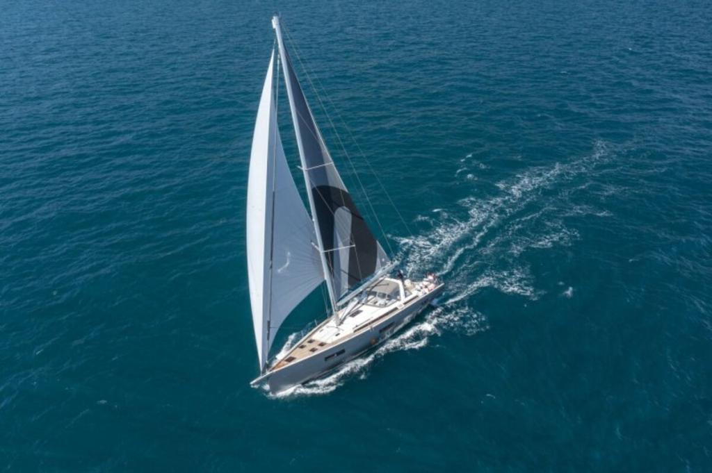 Beneteau Oceanis Yacht 60