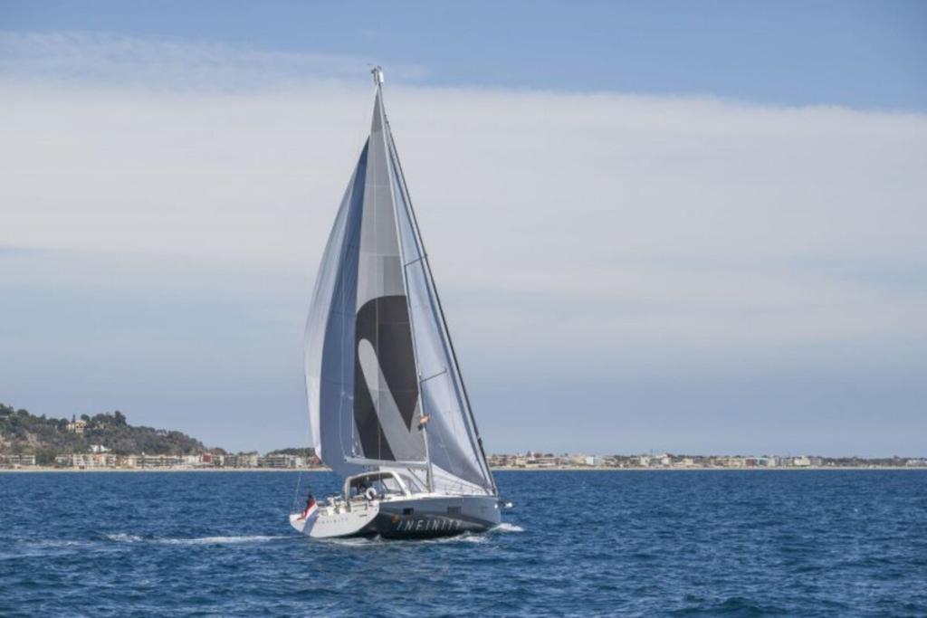 Beneteau Oceanis Yacht 60