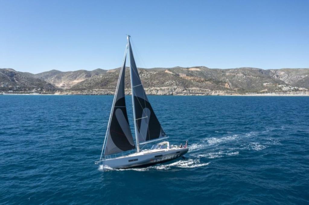 Beneteau Oceanis Yacht 60