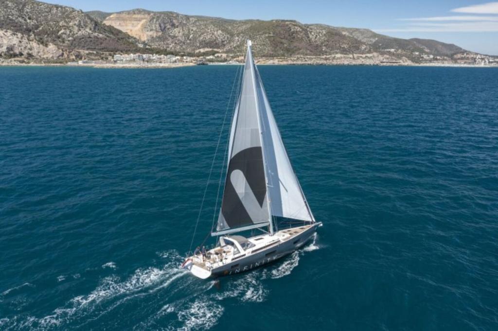 Beneteau Oceanis Yacht 60