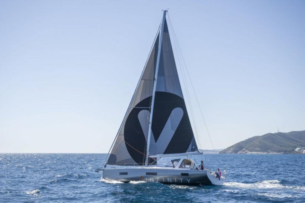 Beneteau Oceanis Yacht 60