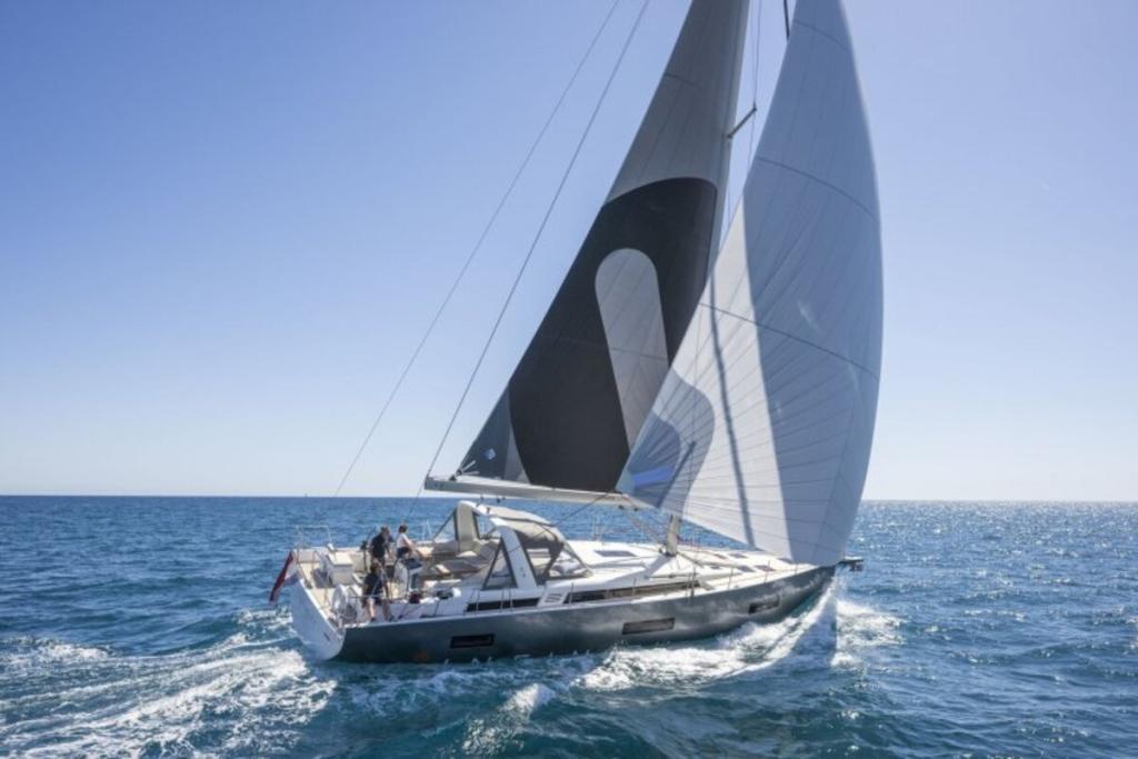 Beneteau Oceanis Yacht 60