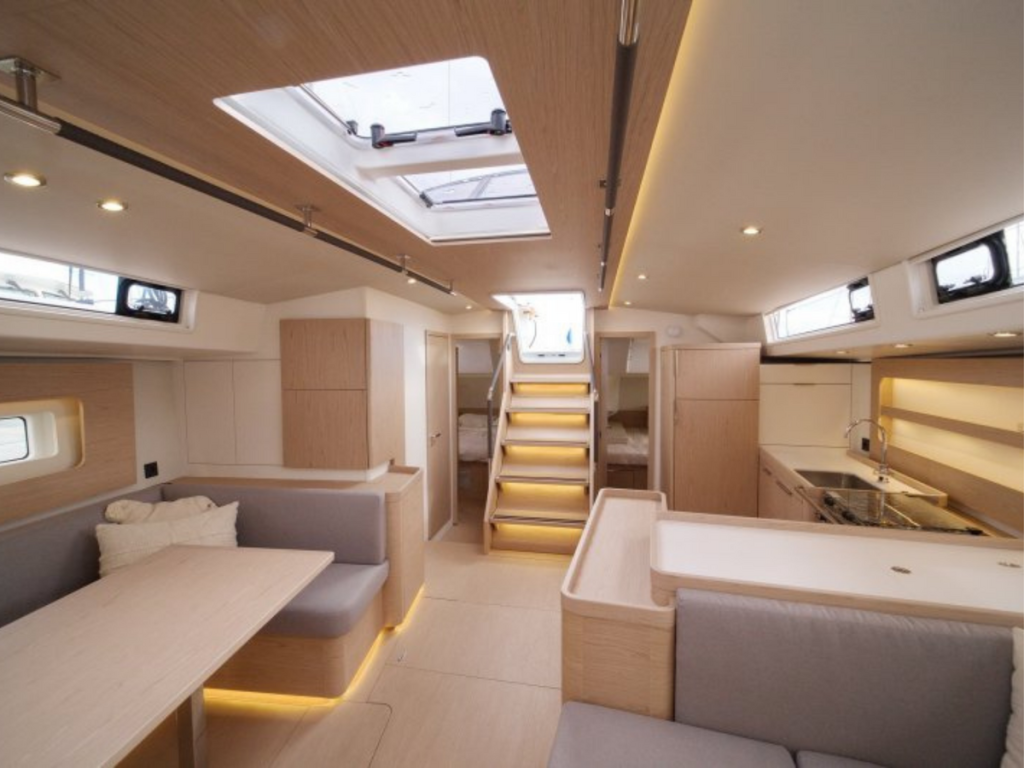 Beneteau Oceanis Yacht 54