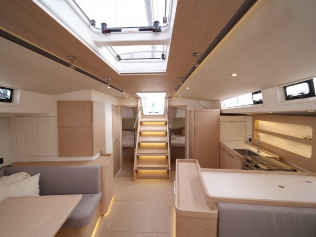 Beneteau Oceanis Yacht 54