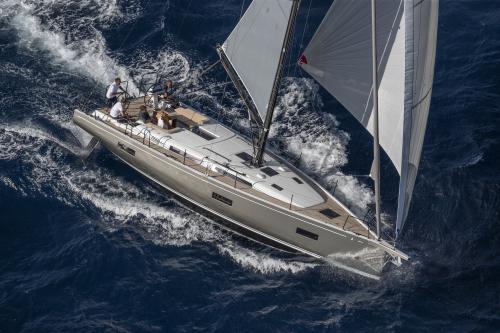 first-44-exterior-sailing-crew-on-rail.jpg