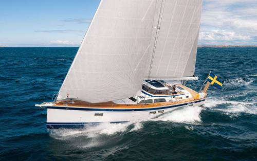 Hallberg-Rassy57sailing4405ABylund (1).jpg