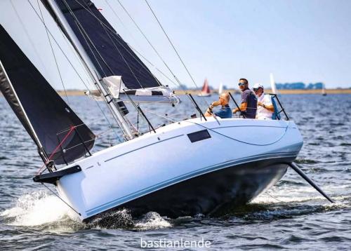 BENETEAU FIRST 30 Nova Yachting