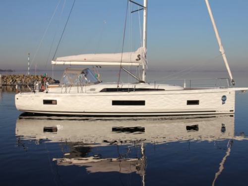 Beneteau Oceanis 46.1